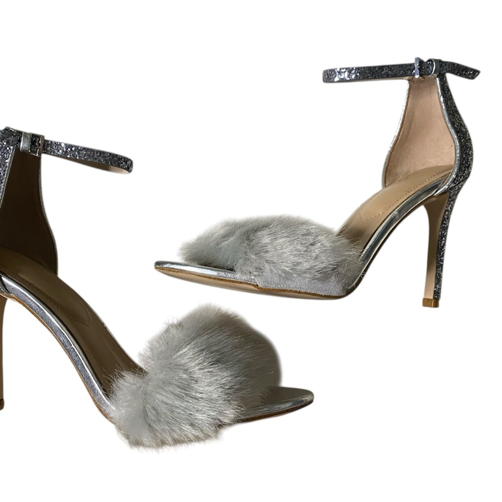 Aldo Silver Glittery Gray High Heels with Fur Detail